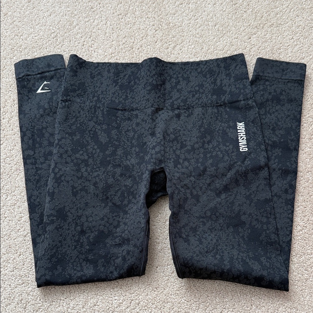 Gymshark patterned black full length leggings